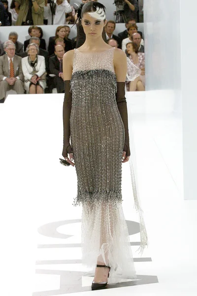 Look 54